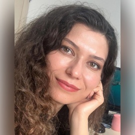 Öğr. Üyesi. Dr. Ayşe Döndü